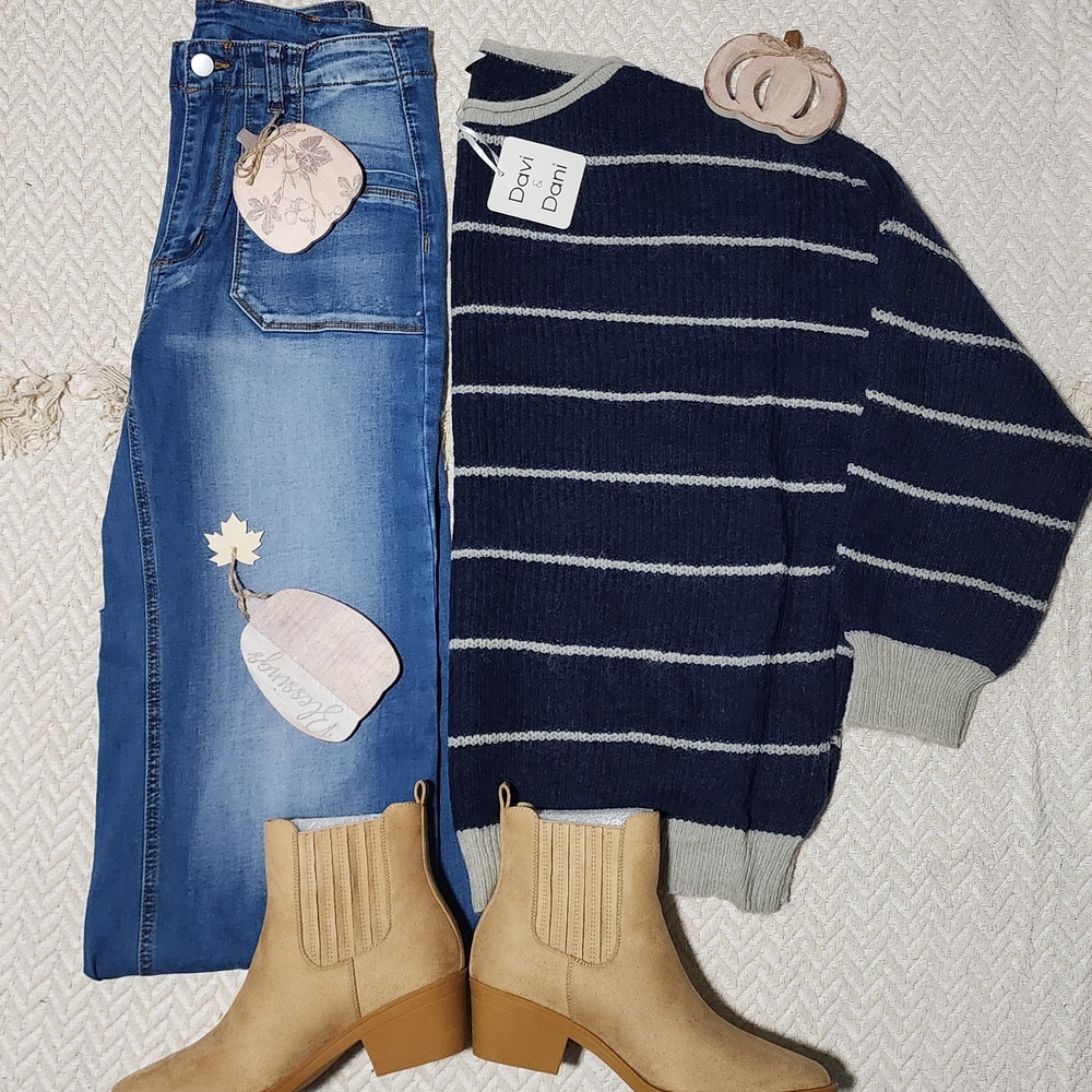 DAVI & DANI Striped Colorblock Boho Western Bubble Sleeve Sweater
